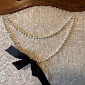 Neiman Marcus Pearl Belt/Necklace with Black Bow